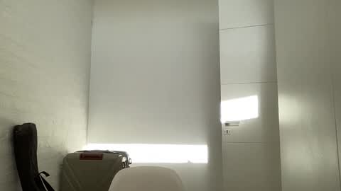 Snapshot of sebybeba chatting on 05-19-26, 01:06 sebybeba online show from 05-19-26, 01:06