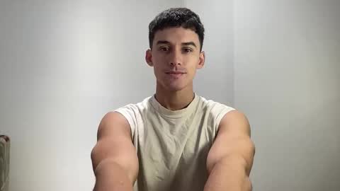 Snapshot of sebybeba chatting on 05-29-26, 01:42 sebybeba online show from 05-29-26, 01:42