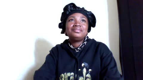 Snapshot of secil3274 chatting on 07-03-26, 03:24 secil3274 online show from 07-03-26, 03:24