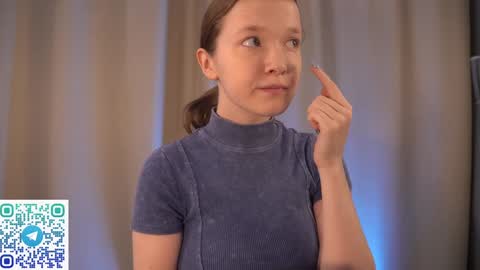 Snapshot of second_aid chatting on 02-09-25, 02:17 Brenda online show from 02-09-25, 02:17