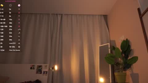 Snapshot of second_aid chatting on 11-09-25, 04:38 Brenda online show from 11-09-25, 04:38