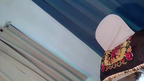 kwen online show from 09-30-25, 03:50