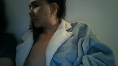 Snapshot of secret_couple2_0 chatting on 12-13-24, 02:27 JuliettaRomeo online show from 12-13-24, 02:27