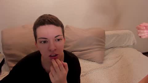 Snapshot of secret_dreams_ chatting on 10-31-25, 08:43 Amanda and pair in a real life we love each other but can play with you online show from 10-31-25, 08:43