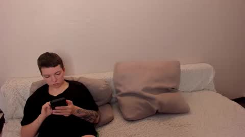 Snapshot of secret_dreams_ chatting on 11-06-25, 10:05 Amanda and pair in a real life we love each other but can play with you online show from 11-06-25, 10:05