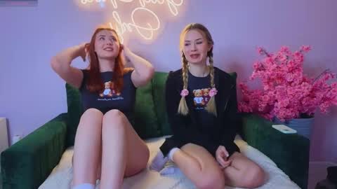 secret_materialz online show from 11-17-25, 08:42