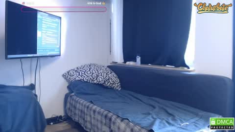 Snapshot of secret_phil chatting on 04-09-26, 10:42 maybe Phil online show from 04-09-26, 10:42