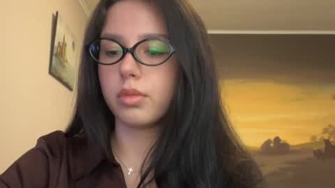 Snapshot of secret_vanilla_ chatting on 05-20-26, 10:43 secret_vanilla_ online show from 05-20-26, 10:43