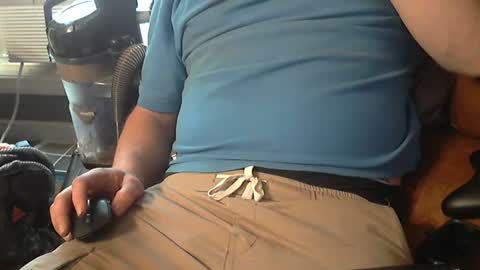Snapshot of secretid210 chatting on 07-24-26, 04:27 Wade online show from 07-24-26, 04:27