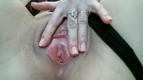 SecretLisa online show from 01-19-25, 08:30