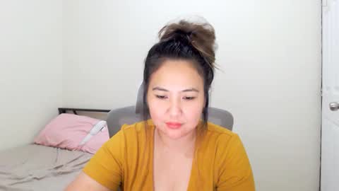 Snapshot of secretlover010101 chatting on 02-27-25, 05:24 MILAN online show from 02-27-25, 05:24