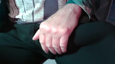 Snapshot of secretrub chatting on 02-07-25, 02:47 secretrub online show from 02-07-25, 02:47