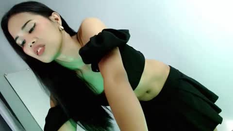 YU RI online show from 01-12-26, 05:23