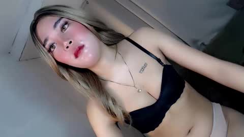 seducing_angela online show from 10-26-25, 01:22