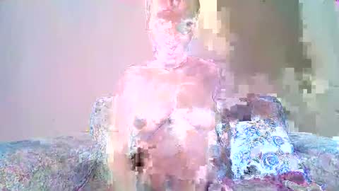 Snapshot of seductive487426 chatting on 01-08-26, 09:11 lynnah online show from 01-08-26, 09:11