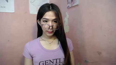 JUST CALL ME ABIA  online show from 02-17-25, 09:13