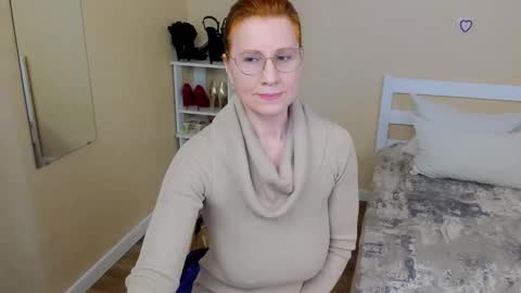 Snapshot of seductive_foxy_ chatting on 03-16-26, 05:44 seductive_foxy_ online show from 03-16-26, 05:44