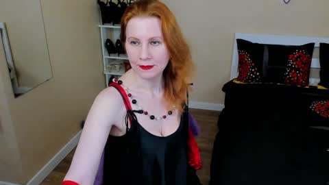 Snapshot of seductive_foxy_ chatting on 04-12-26, 06:02 seductive_foxy_ online show from 04-12-26, 06:02