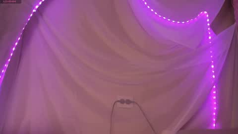 seductive_she_wolf online show from 05-23-26, 09:13