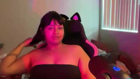 Snapshot of seductivemuse chatting on 05-29-26, 04:05 seductivemuse online show from 05-29-26, 04:05