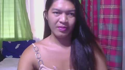 Snapshot of seductress_barvie chatting on 01-13-25, 07:00 Barbie online show from 01-13-25, 07:00