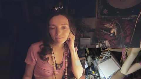 Lisa online show from 12-12-24, 08:32