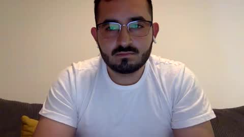 seficha18 online show from 05-20-26, 04:46