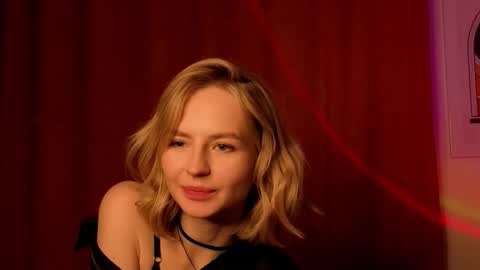 Snapshot of segabood chatting on 12-19-25, 02:35 Eva online show from 12-19-25, 02:35