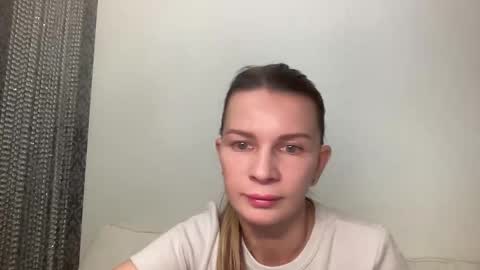 Snapshot of selamiyaa chatting on 04-18-26, 03:16 selamiyaa online show from 04-18-26, 03:16