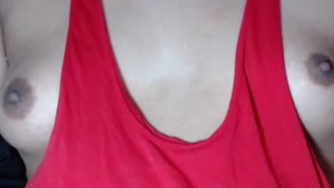 Snapshot of selda_ chatting on 12-31-24, 05:44 Selda online show from 12-31-24, 05:44