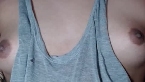 Snapshot of selda_ chatting on 03-12-25, 09:23 Selda online show from 03-12-25, 09:23