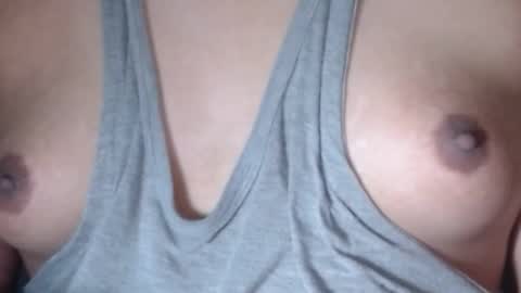 Snapshot of selda_ chatting on 11-11-25, 03:06 Selda online show from 11-11-25, 03:06