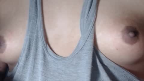 Snapshot of selda_ chatting on 11-22-25, 12:20 Selda online show from 11-22-25, 12:20