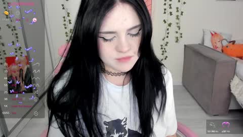 Selena  online show from 01-28-25, 08:14