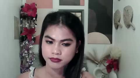 selena_fox2000 online show from 11-04-25, 10:09