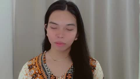 Selena online show from 12-11-24, 10:38