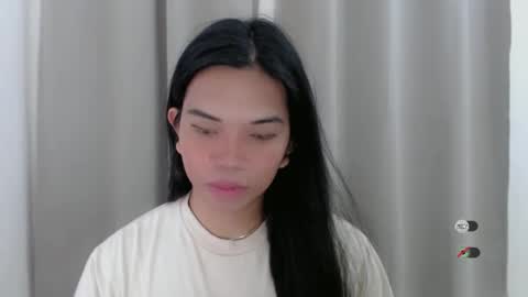 Selena online show from 01-11-25, 11:46