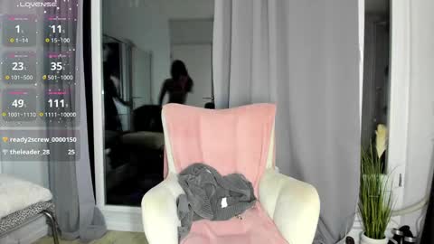 Selena online show from 02-27-25, 08:09