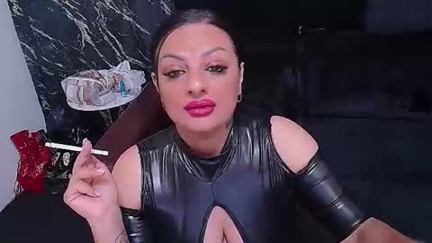 Selene online show from 07-12-26, 03:41