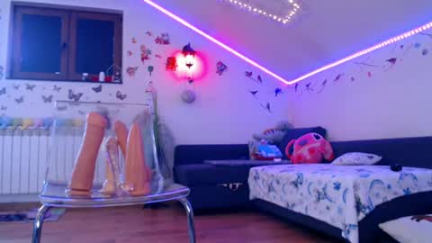 Snapshot of selenabee1 chatting on 07-02-26, 09:37 Selena online show from 07-02-26, 09:37