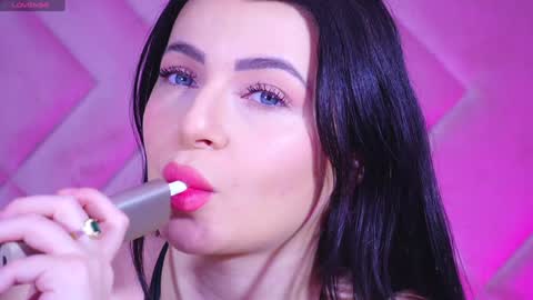 Snapshot of selenabell_ chatting on 01-23-25, 11:15 SelenaBell online show from 01-23-25, 11:15