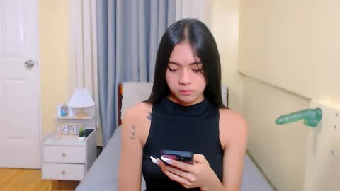 YOUR ULTIMATE MISTRESS ADY online show from 01-17-26, 04:00