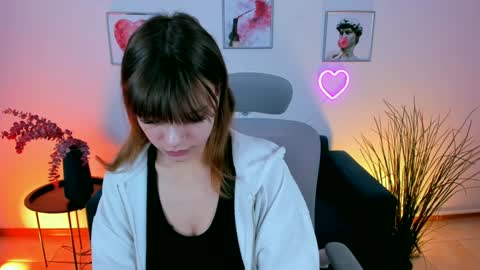 Selena ntmy online show from 12-25-24, 01:30