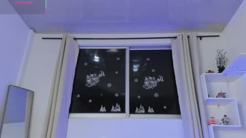 selenafox online show from 11-15-25, 01:58