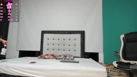 Snapshot of selenagomz chatting on 01-18-25, 10:06 Selena online show from 01-18-25, 10:06