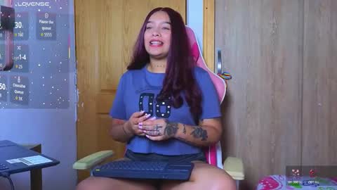 Snapshot of selenagreyy chatting on 01-14-26, 01:55 Selena online show from 01-14-26, 01:55