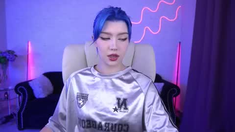 selenairis online show from 10-25-25, 08:47