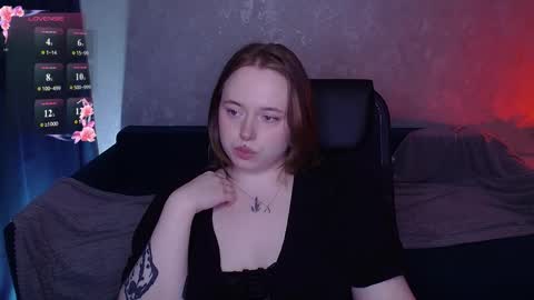 Snapshot of selenalily chatting on 05-16-26, 06:07 Lilith online show from 05-16-26, 06:07