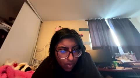 selenaprincess2 online show from 11-27-25, 07:49