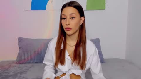 Snapshot of selenarousey chatting on 01-29-25, 08:18 Selena online show from 01-29-25, 08:18